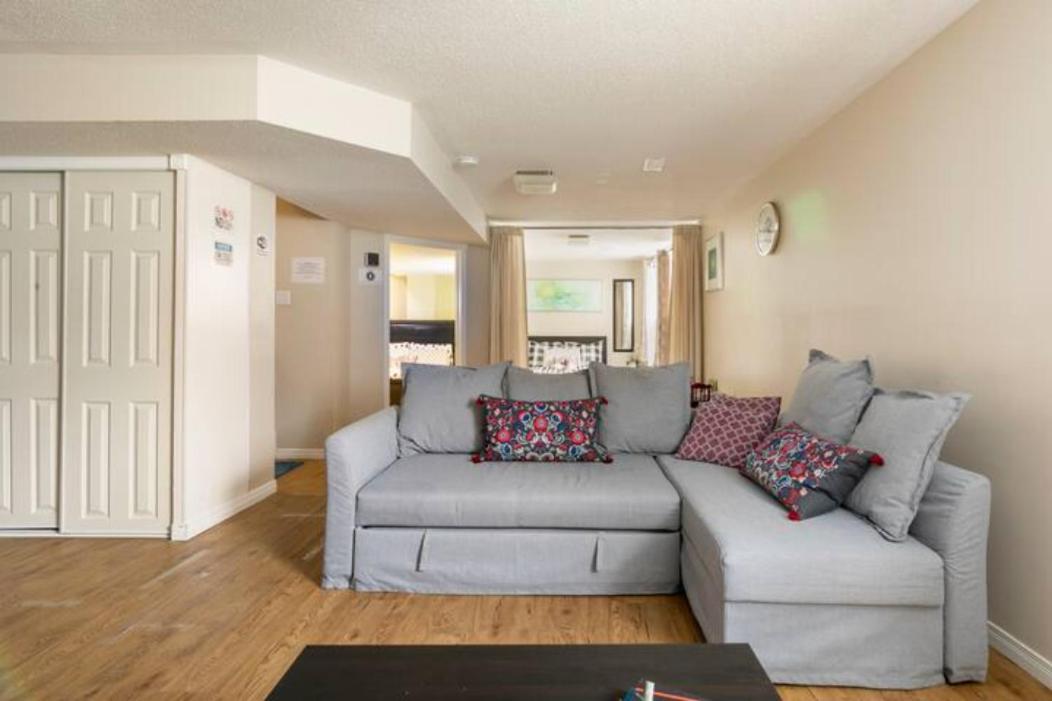 Self Check-In Spacious Apartment With Full Kitchen Ottawa Dış mekan fotoğraf